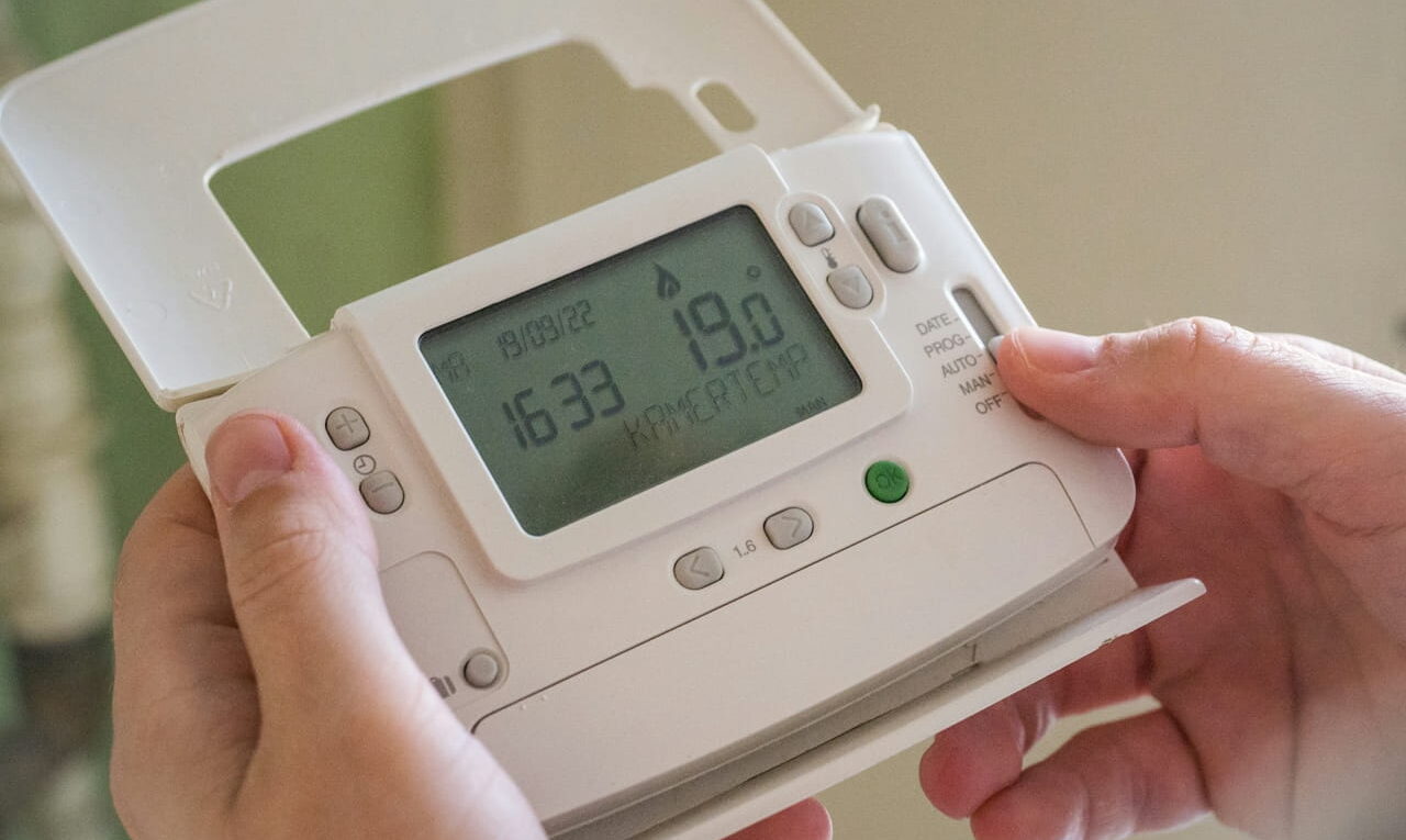 Automatisierte Heizungssteuerung im Smart Home für effizientes Heizen